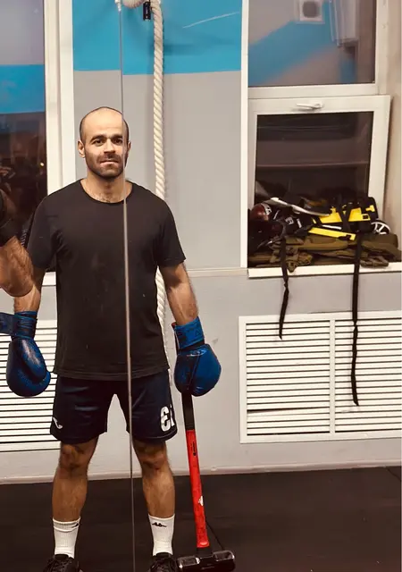 Анвар из Риги, мне 30, познакомлюсь без обязательств