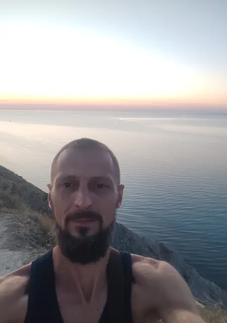 Я Іван, 43, из Кривого Рога, ищу знакомство для дружбы