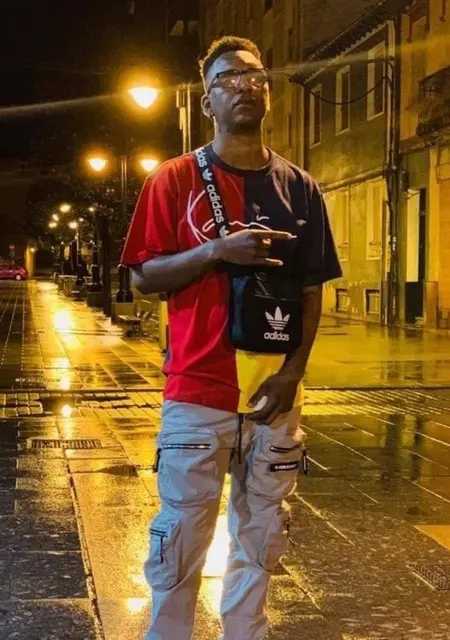 Bonny de Mieres del Camino, busco en el sitio relación sin ataduras