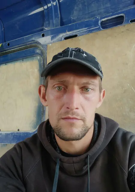 Я Сашко, 32 років, знайомлюсь у Novohrad-Volynskyi