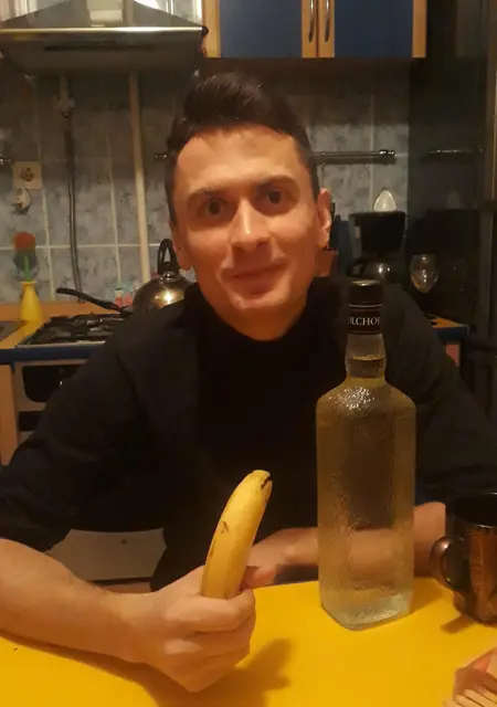 Алекс из Жодино, мне 37, познакомлюсь на одну ночь