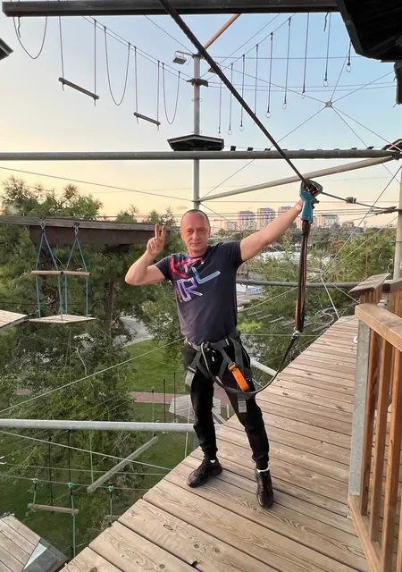 Konstantin из Тель-авива, ищу на сайте знакомства без обязательств