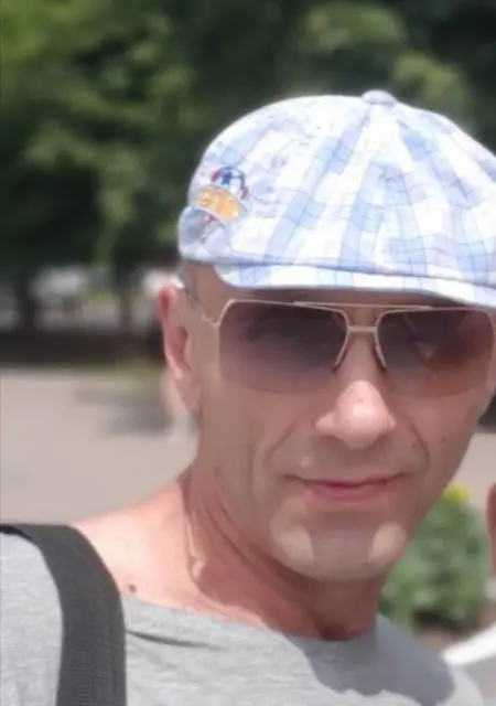 Messi з Кропивницького, мені 47 років, познайомлюсь без зобов'язань