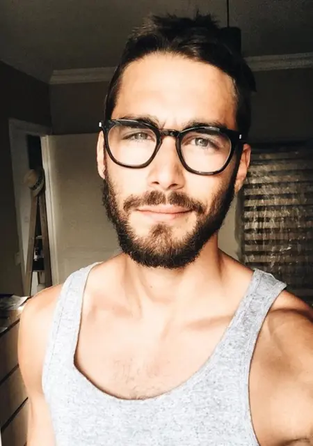 Андрій з Червонограда, шукаю на сайті знайомства на одну ніч