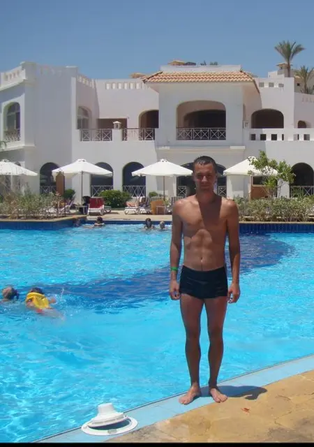 Я Sasha, 48, из Могилёва, ищу знакомства без обязательств