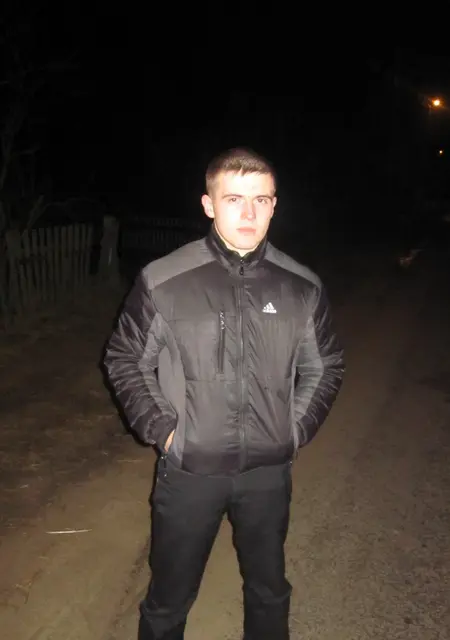 Я Алексей, 31, из Ивацевичей, ищу знакомства без обязательств