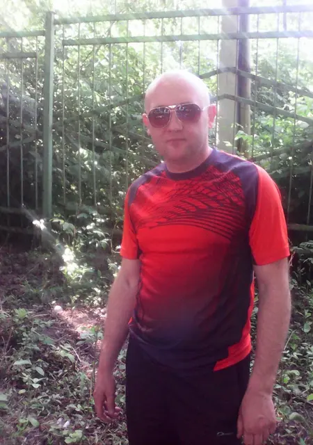 Я Vladimir, 49, знакомлюсь на одну ночь в Гродно