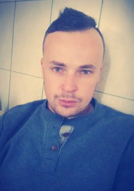 Вова з Луцька, мені 81 років, познайомлюсь на одну ніч