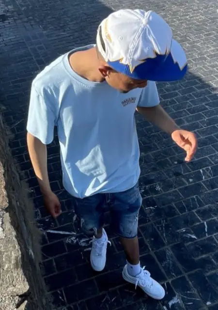 Maiwhezyrd из Сана-себастьяна, мне 25, познакомлюсь на одну ночь