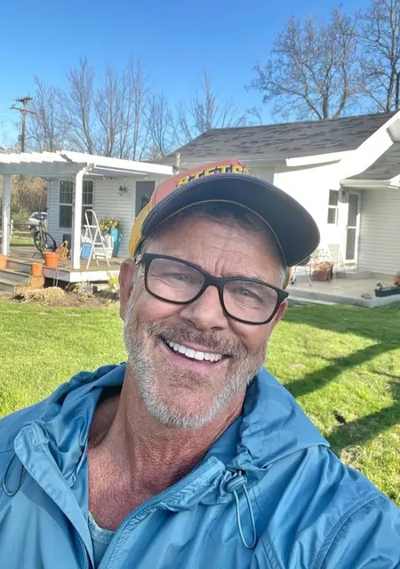 David из Парижа, мне 55, познакомлюсь для открытые отношения