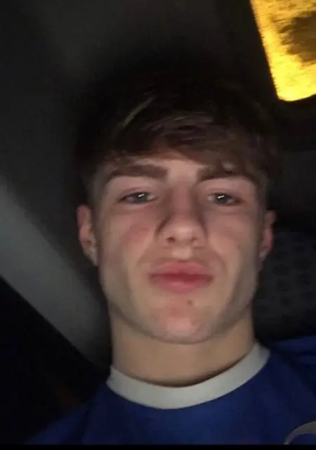 Bailey из Бери-Сент-Эдмендс, мне 25, познакомлюсь для открытые отношения