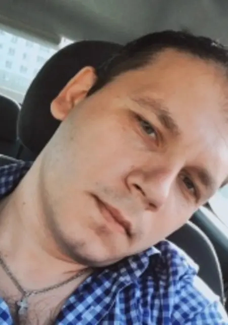 Александр из Гродно, мне 20, познакомлюсь