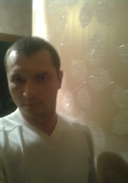 Александр з Чернігова, мені 45 років, познайомлюсь для вірт