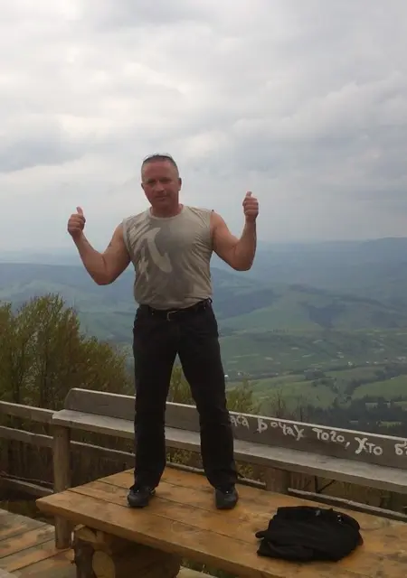 Я Руслан, 56, знакомлюсь без обязательств в Запорожье