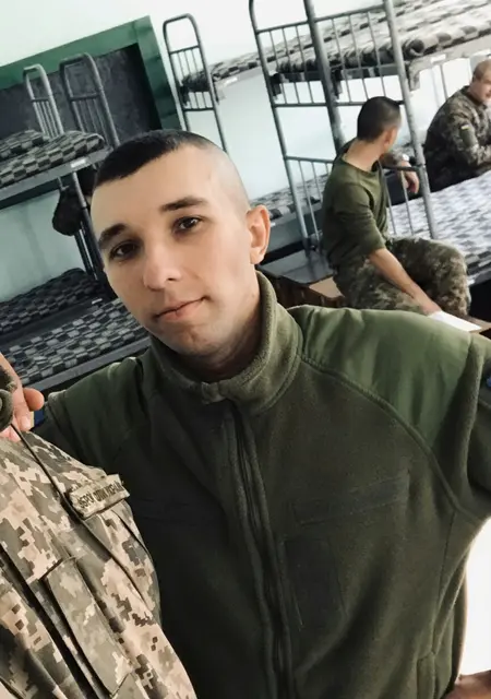 Алекс з Умани, шукаю на сайті спілкування