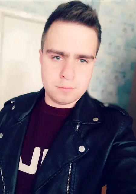 Андрей из Слуцка, мне 31, познакомлюсь для вирта