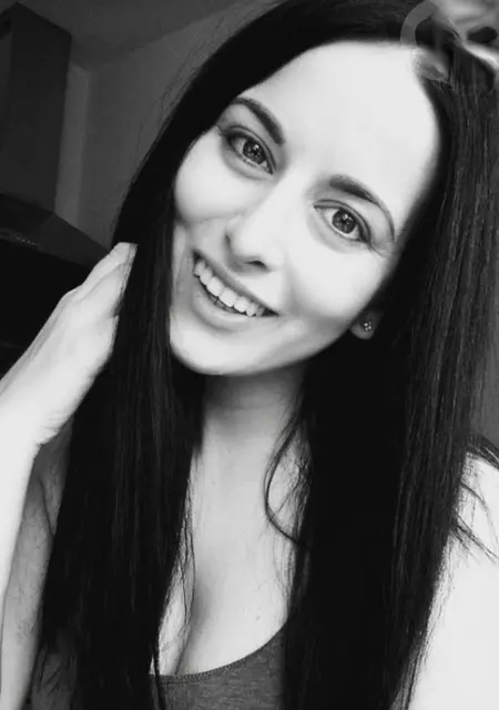 Я Mili, 31, из Праги, ищу знакомство