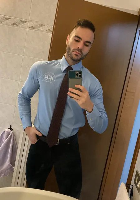 Я Gianmarco, 28, знакомлюсь для совместных путешествий в Катании