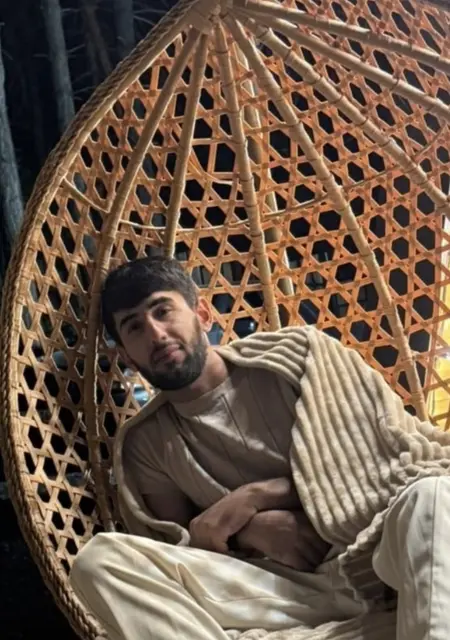 Artur из Еревана, ищу на сайте вирта