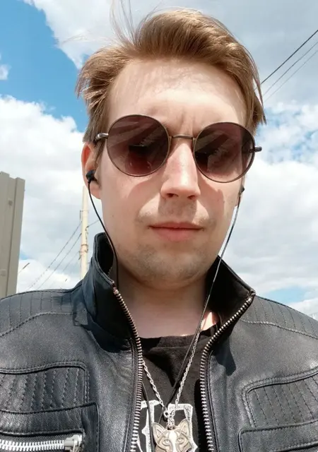 Я Ярослав, 25 років, знайомлюсь без зобов'язань у Сумах