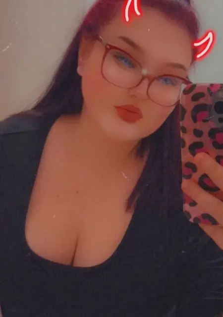 Я Daisy, 29, из Уорик, ищу знакомство для открытые отношения