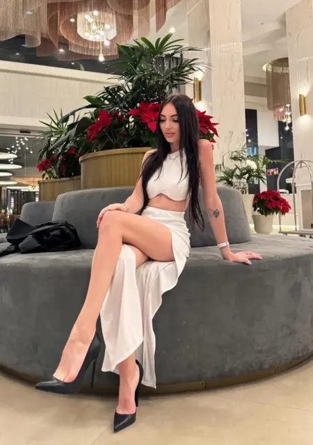 Elina з Одеса, шукаю на сайті знайомства на одну ніч