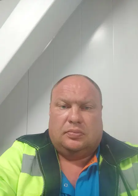 Сергей из Минска, мне 42, познакомлюсь на одну ночь