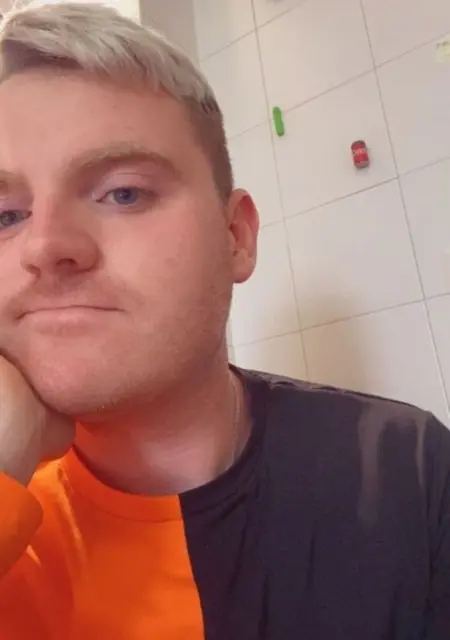 Scc из Лиссабона, ищу на сайте дружбу