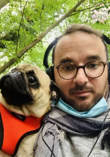 Loic из Парижа, мне 37, познакомлюсь