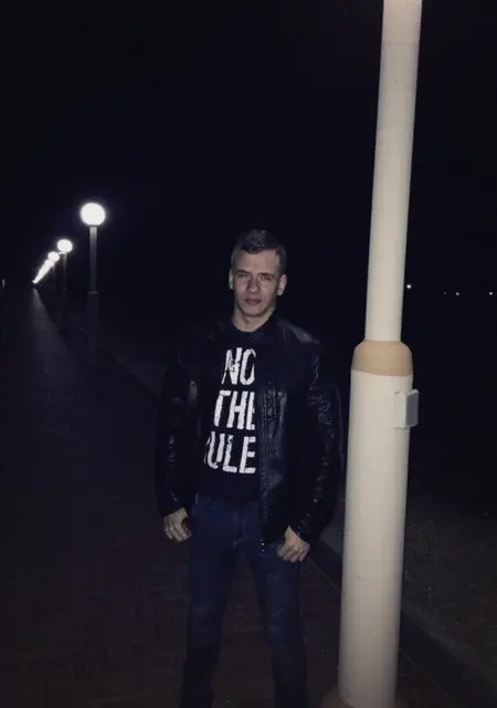 Ярослав из Краматорска, ищу на сайте вирта