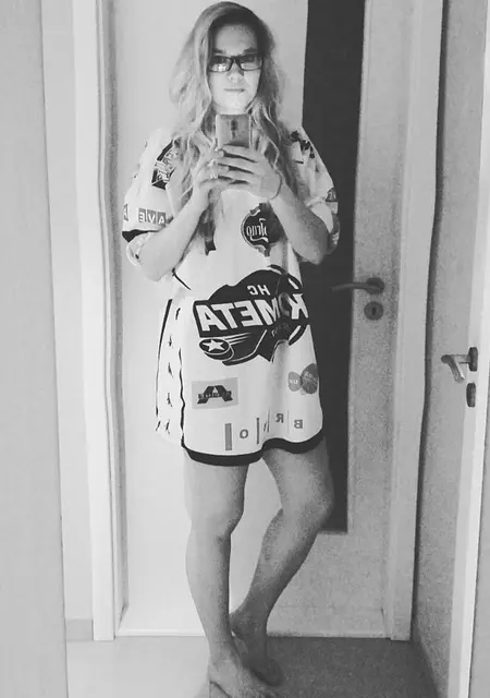 Silvie из Праги, мне 29, познакомлюсь