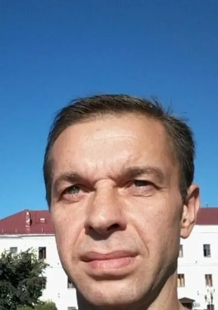 Павел из Могилёва, ищу на сайте знакомства на одну ночь