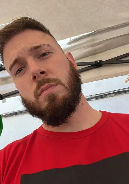 Я Rubio, 30, знакомлюсь для приятного времяпровождения в Аликанте