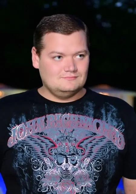 Сергей з Сум, мені 42 років, познайомлюсь без зобов'язань