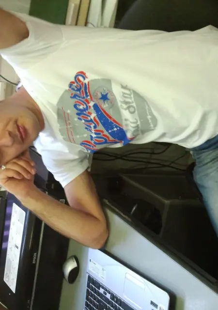 Умар из Берлина, мне 35, познакомлюсь для дружбы