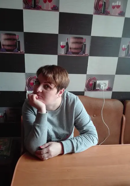 Я Ольга, 42, из Киева, ищу знакомство для дружбы