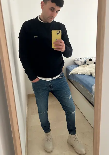 Javi de Vélez-Málaga, busco en el sitio chatear