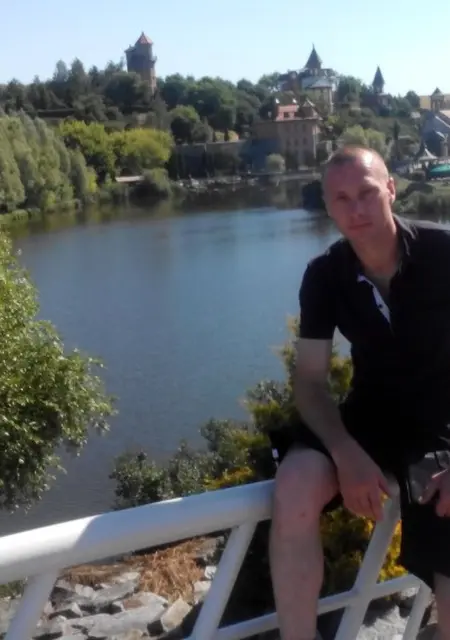 Я Константин, 38 років, знайомлюсь без зобов'язань у Козятин