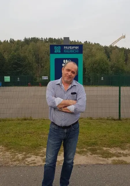 Федор из Минска, ищу на сайте знакомства на одну ночь