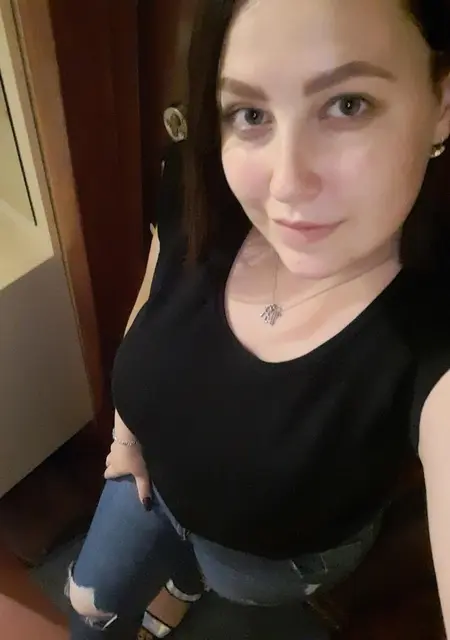 Я Настя, 26 років з Біла Церква, шукаю знайомства без зобов'язань