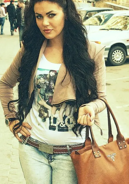 Я Анна, 38, знакомлюсь на одну ночь в Херсоне