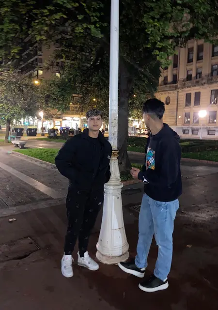 Soufiane de Bilbao, tengo 20 años, listo para conocer para relación abierta