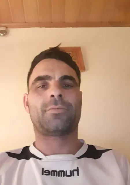 Я Marian Momocea, 39, знакомлюсь в Берлине