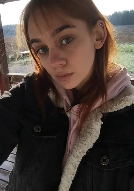 Я Лера, 22, знакомлюсь на одну ночь в Гомеле