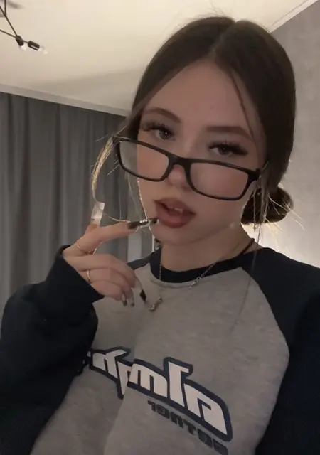 Мария из Нью-йорка, ищу на сайте знакомства без обязательств