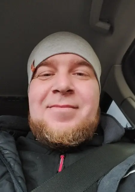 Eduard из Хельсинки, ищу на сайте знакомства без обязательств