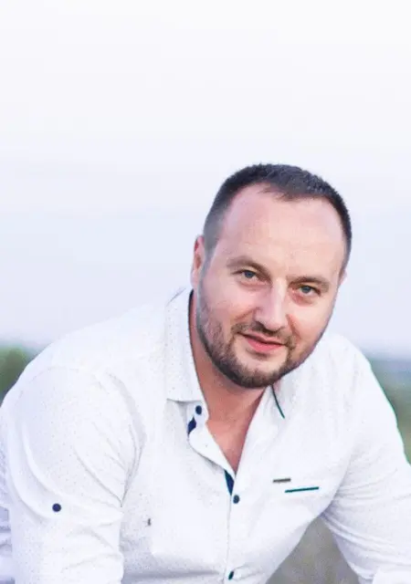 Сергей з Полтавы, шукаю на сайті спілкування