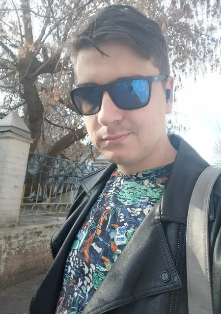 Макс з Києва, мені 32 років, познайомлюсь для приємного проведення часу