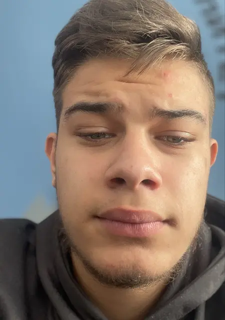 Александр из Киева, ищу на сайте знакомства на одну ночь