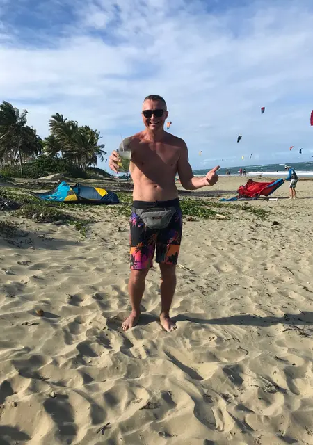 Я Денис, 39, знакомлюсь без обязательств в Каире